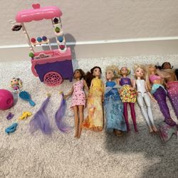 Barbies and ice cream play stand