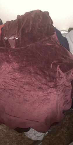 Velour hoodie xxl but fits xl