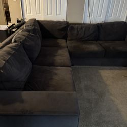Gently Used 3 Piece Sectional 