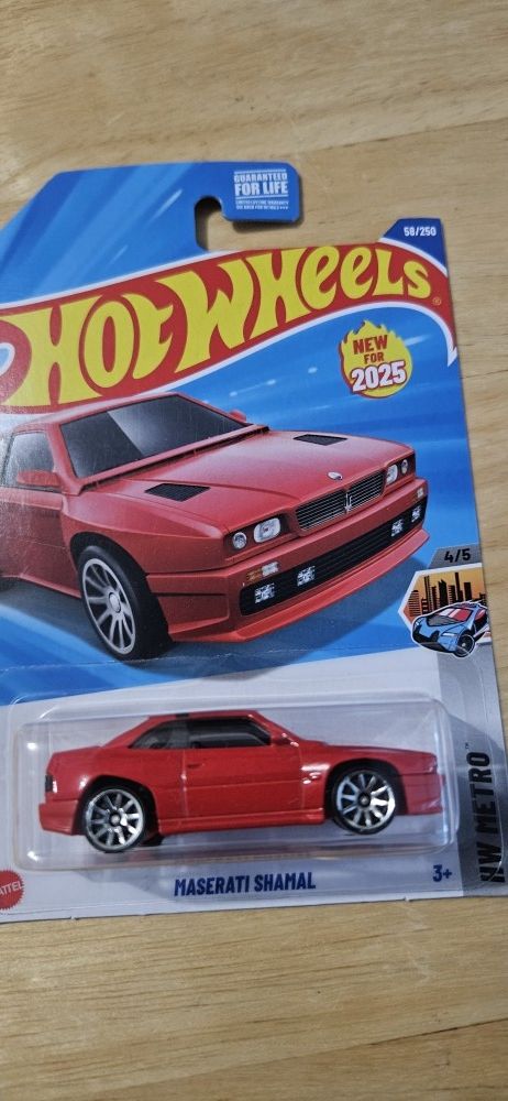 2/2 Hotwheels Maserati Shamal