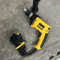 Dewalt 1/2in Corded Drill 