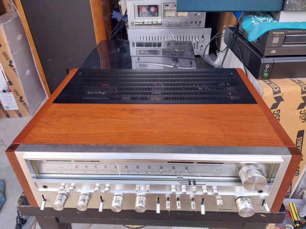 Pioneer SX-980 Stereo Receiver