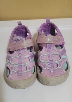 Toddler water shoes