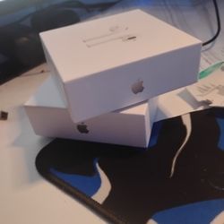 CASH APP ONLY $Moneyloaded111  Airpod 1st Generation 