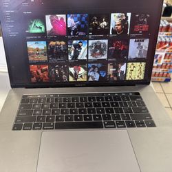 2016 MacBook Pro 15inch Screen