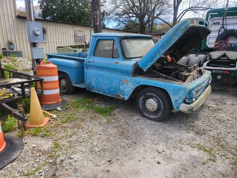 1964 Chevy C10 side step Pickup Truck