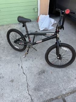 BMX BIKE