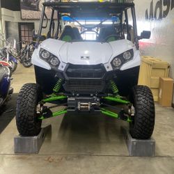 2017 KAWASAKI TERYX 800  SIDE-BY-SIDE