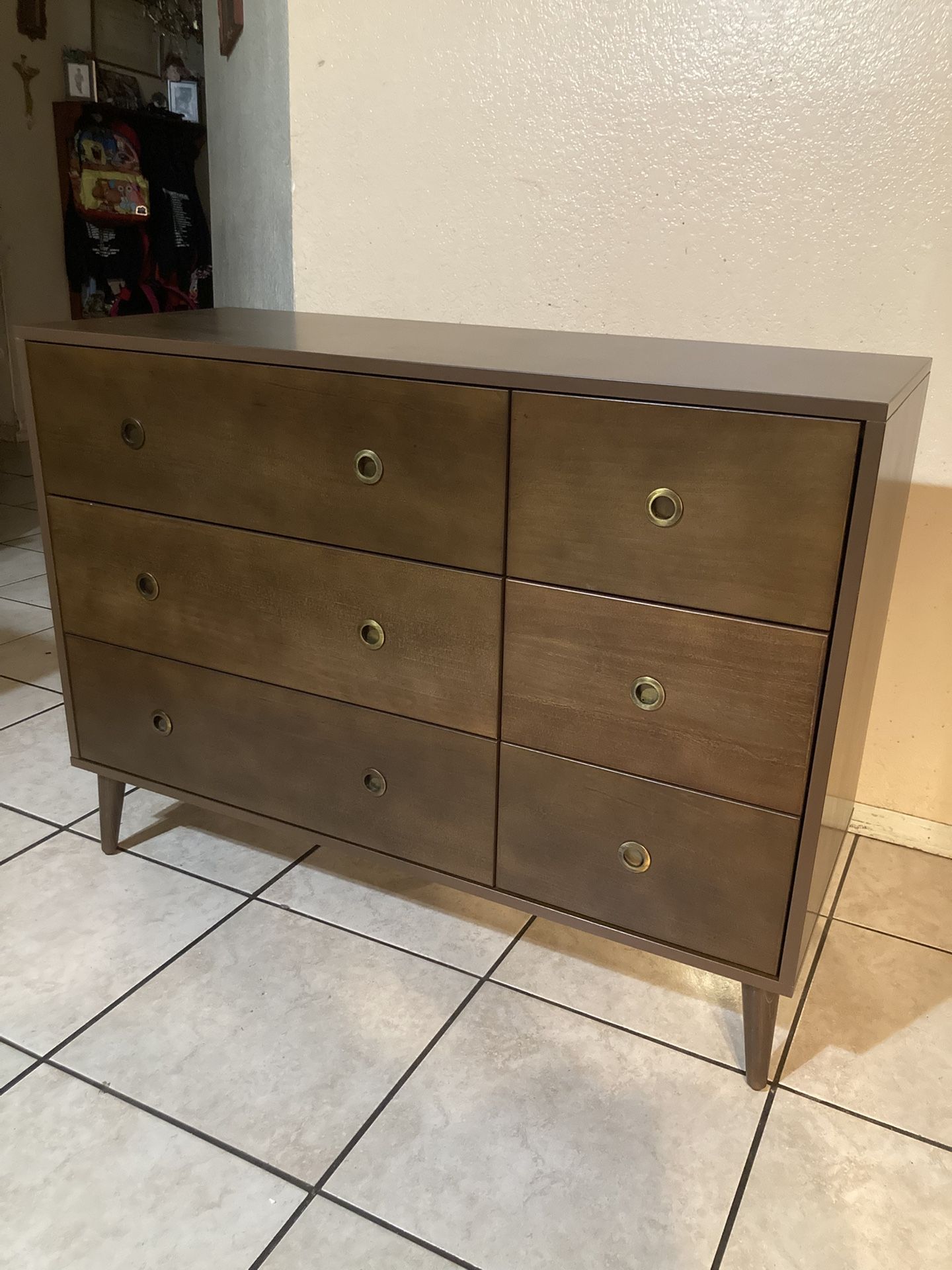 6 Drawer Brown Dresser