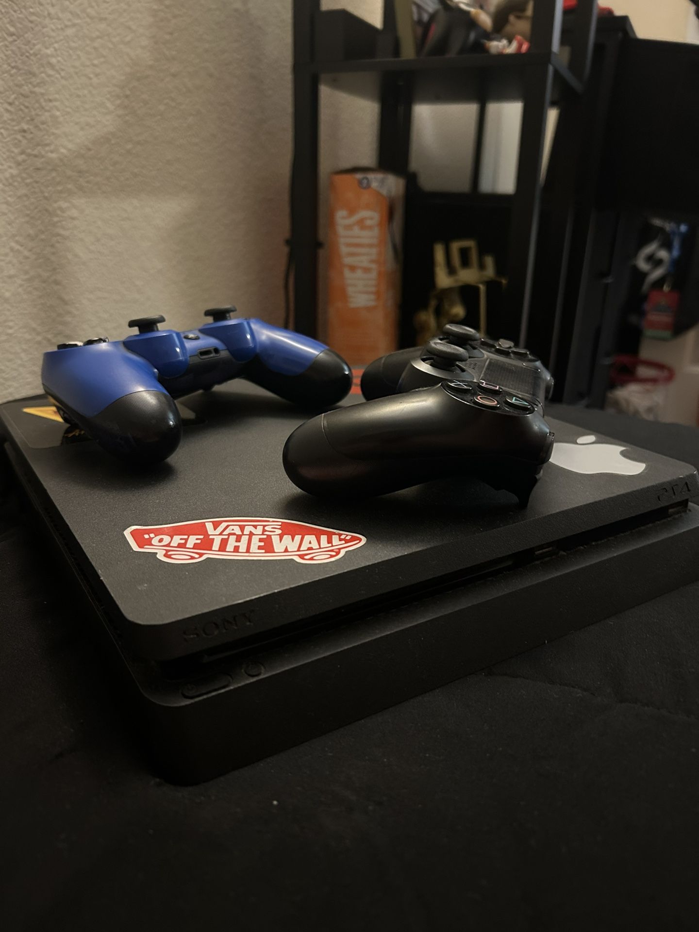 PS4 with 2 Controllers