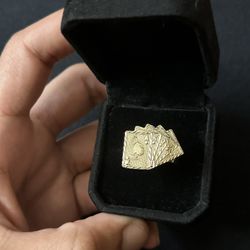 10k Gold Ring ( Size 10 )