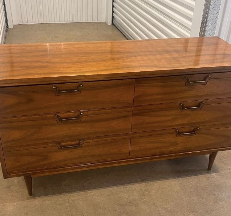 Dresser Credenza Console