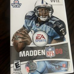 Madden NFL 08 Nintendo Wii CIB Complete