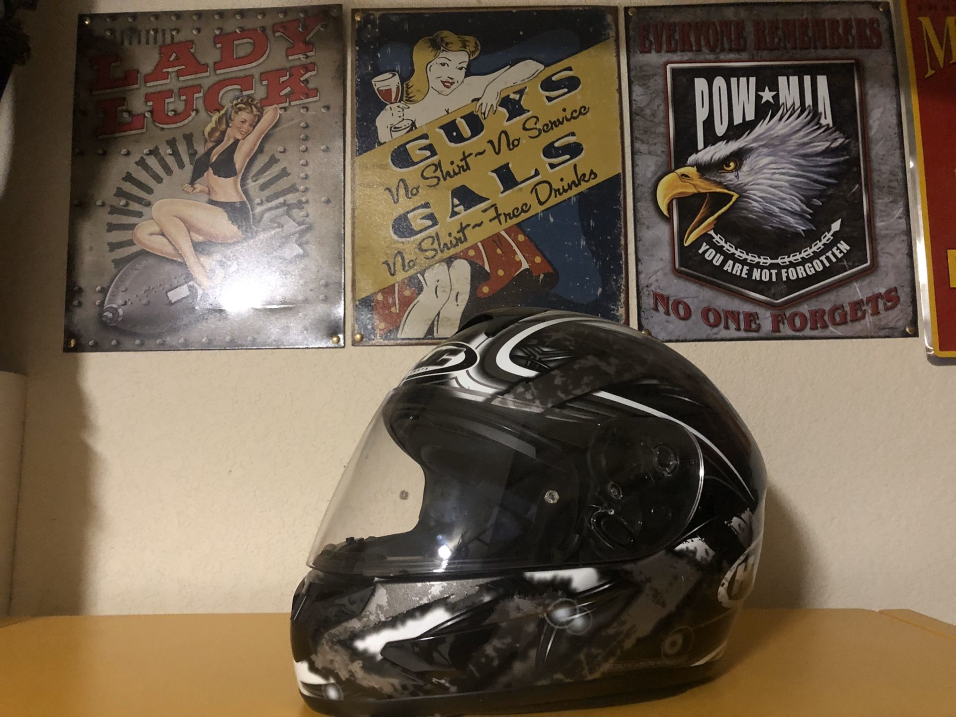Helmet size M