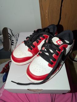 Toddler shoes 10C