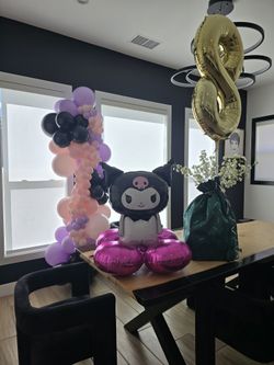 Grab And Go Balloon Garland $130