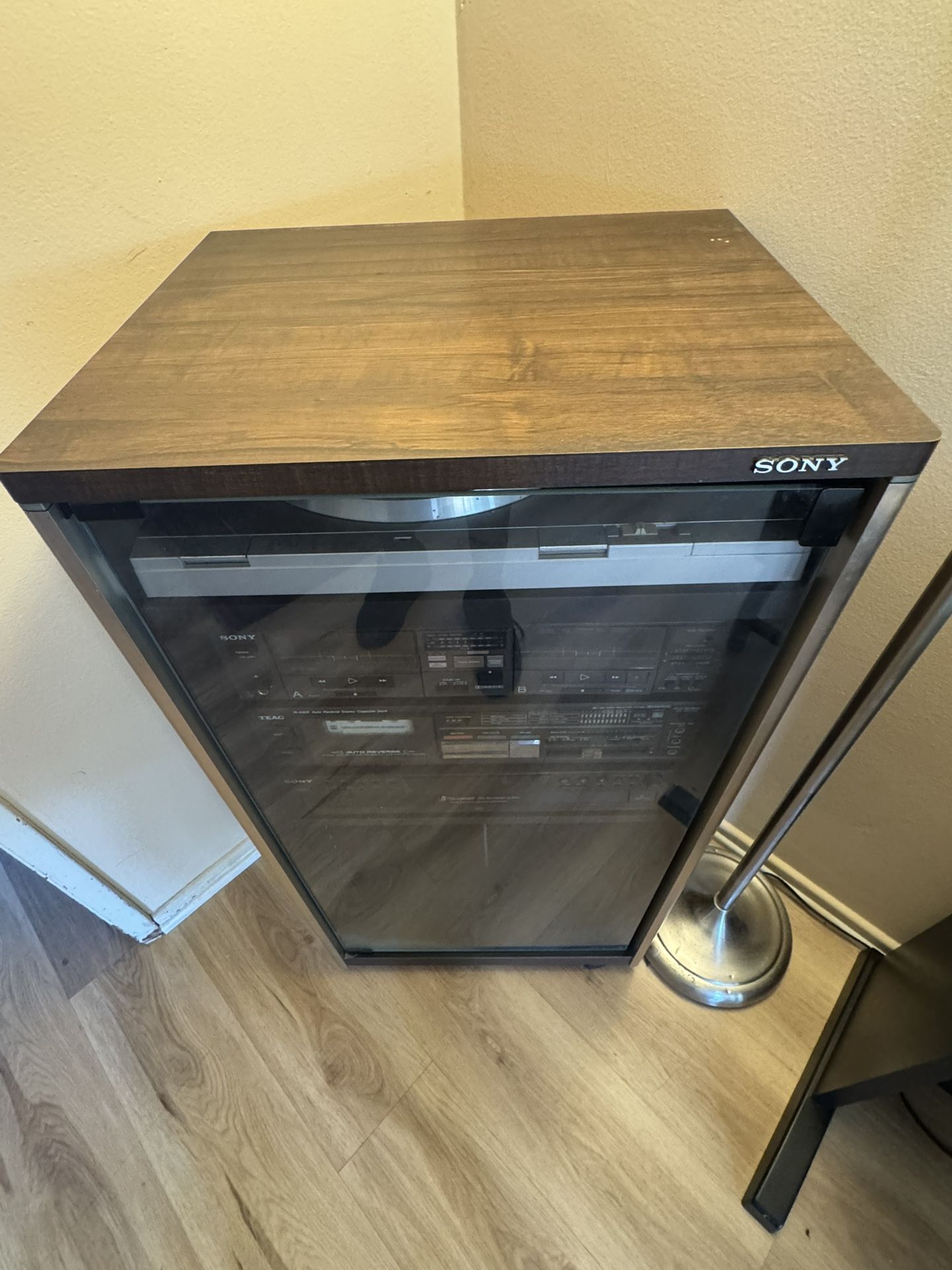 Vintage Sony R2400 Stereo System – 5-CD Receiver HCD-241 + Akai Record Player – EXCELLENT