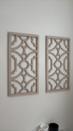 Wood wall decor