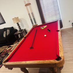 Olhausen 8ft Billiards Pool Table - Complete Set $900