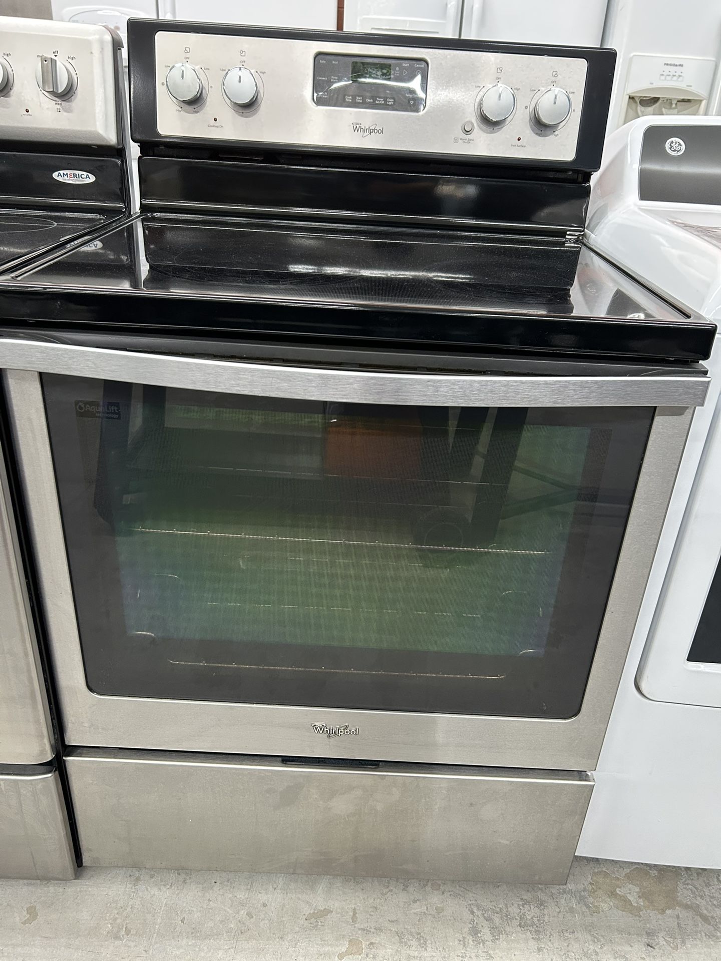 Whirlpool 5 Burner Stainless Glass Top Stove