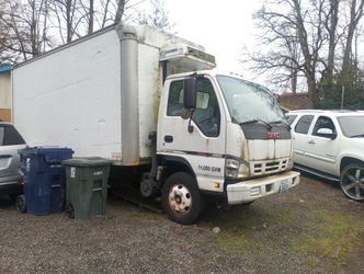2007 GMC W4500/Isuzu Diesel $3500 OBO