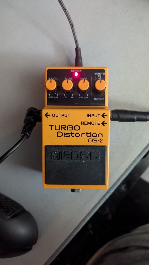 Boss DS-2 Turbo Distortion (Silver Label)