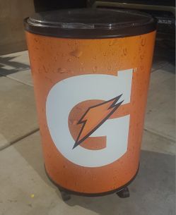 PFI Gatorade Iceman II Drink Cooler w Wheels, Lid & Reservoir Orange w Logo Used
