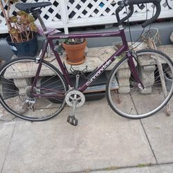 Cannondale R500t Cad3 Road Race Bike