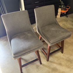 Free Counter Height Stools