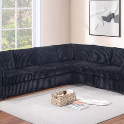 4-Piece Sectional Set
One-Arm Loveseat x 2 + Corner Wedge + Armless Chair

Color: Black

 
 🔥  Juego De Sofas En Venta 