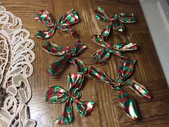 6 Christmas Bows for $1