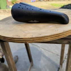 90’s Gt wings stamped bmx seat