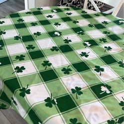 60” Round Tablecloth 