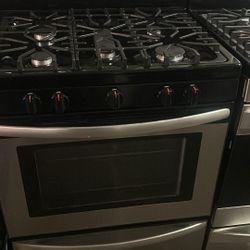 Frigidaire Gas Stove 🔥