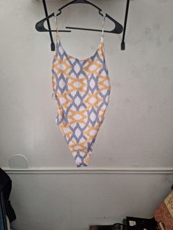 Swimsuit/bodysuit 