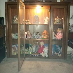 Cario Display Cabinet