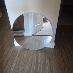 Circular MIRROR  28"