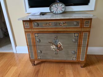 Drexel Heritage hand  painted dresser