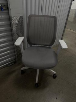 🔥 Modern Mesh Office Chair 🔥