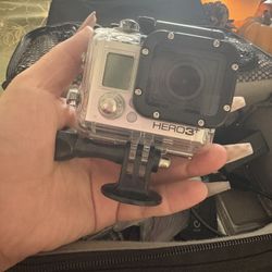 Camera hero3