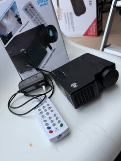 Mini LED Projector – Portable