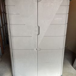Rubbermaid Shed 