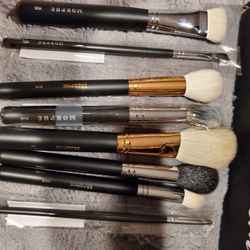 Brushes 