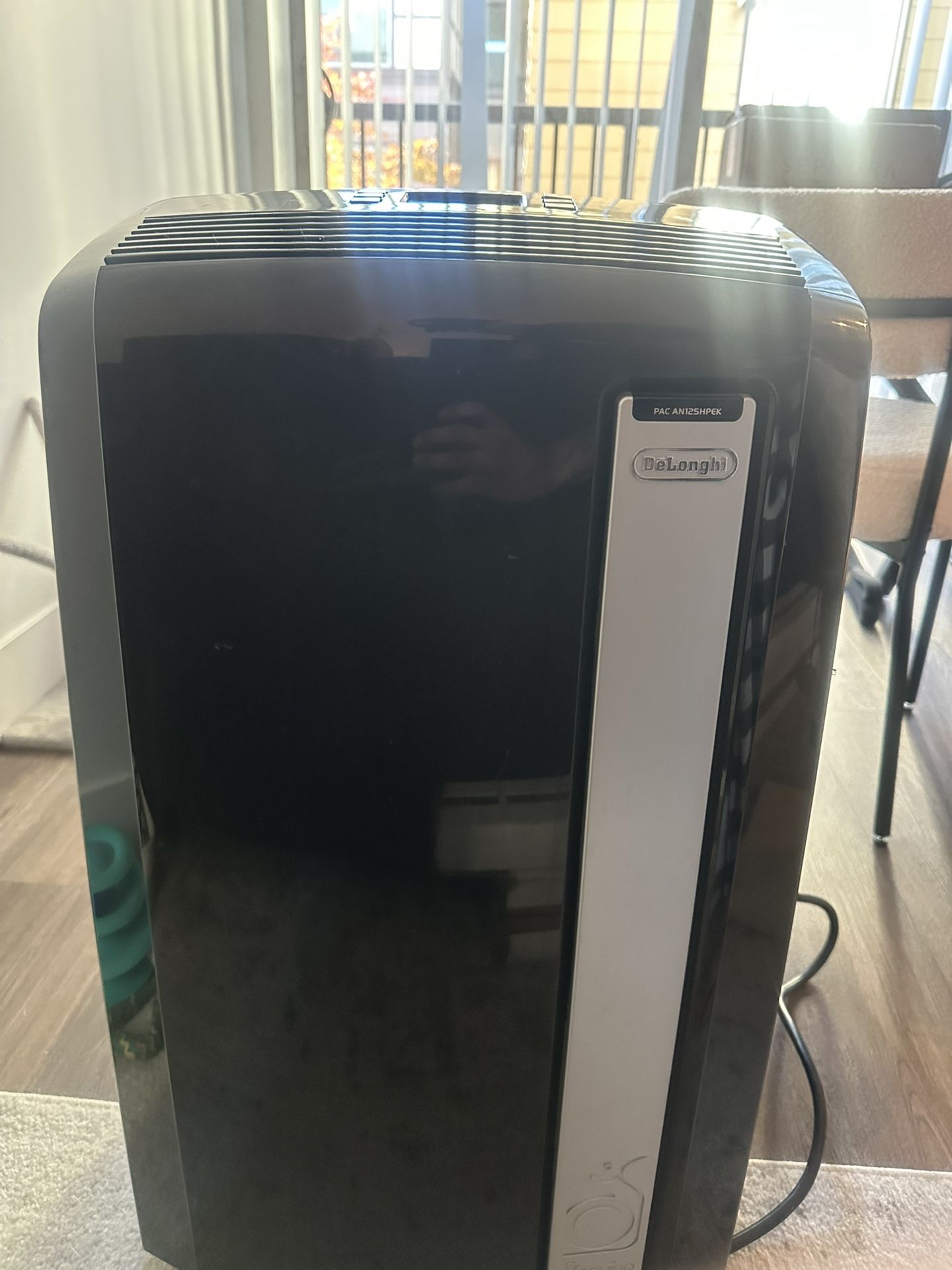 Delonghi AC Unit