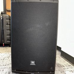 JBL EON 615 Powered 15” PA Speakers 