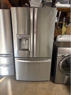 Fridge Kenmore stainless steel works good  we deliver