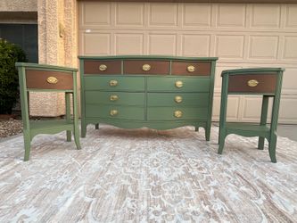 1940’s-1950’s Vintage Dixie Dresser and matching nightstands