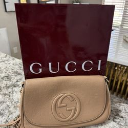 Gucci Crossbody Bag With Wallet 