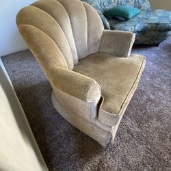 Swivel Chair 