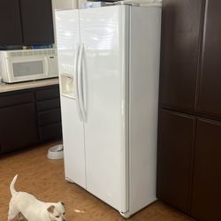 Frigidaire refrigerator